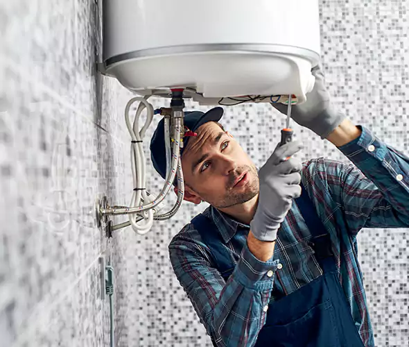 Expert Plumber for Hot Water Tank Maintenance in Lake Forest, CA: Schedule Reliable Maintenance Services with Us